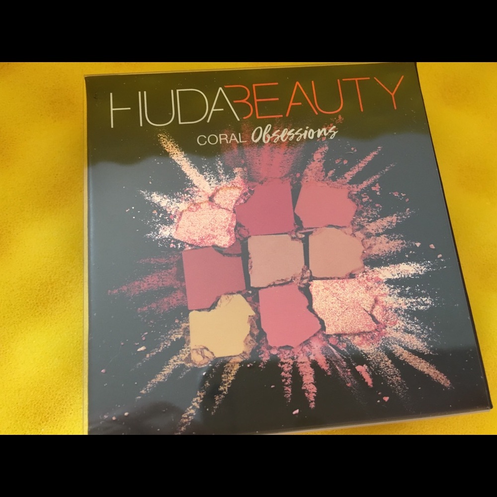 Huda corals palette